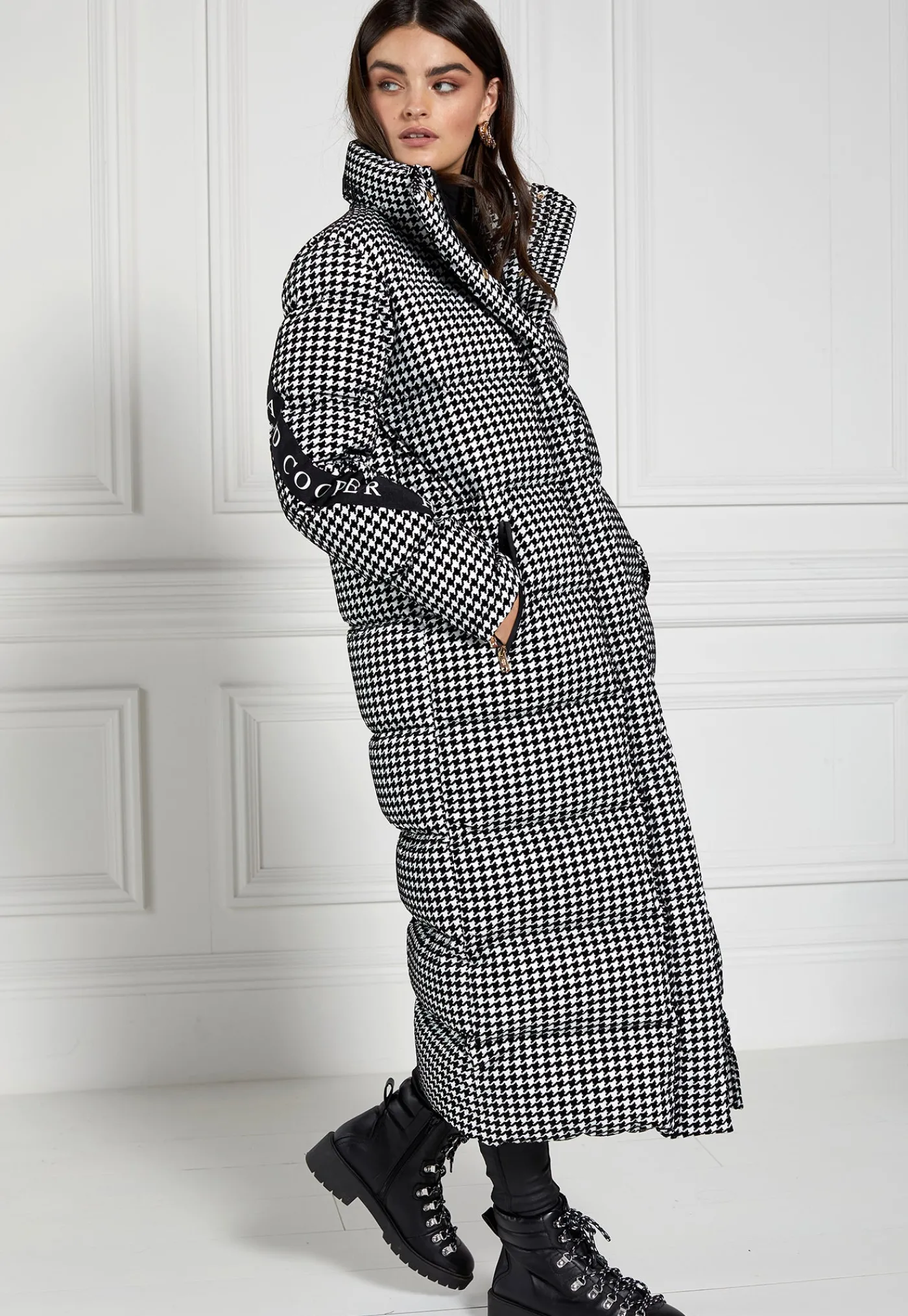 camden_longline_coat__hou_2.webp Clearance Camden Longline Coat - Houndstooth Women Coats