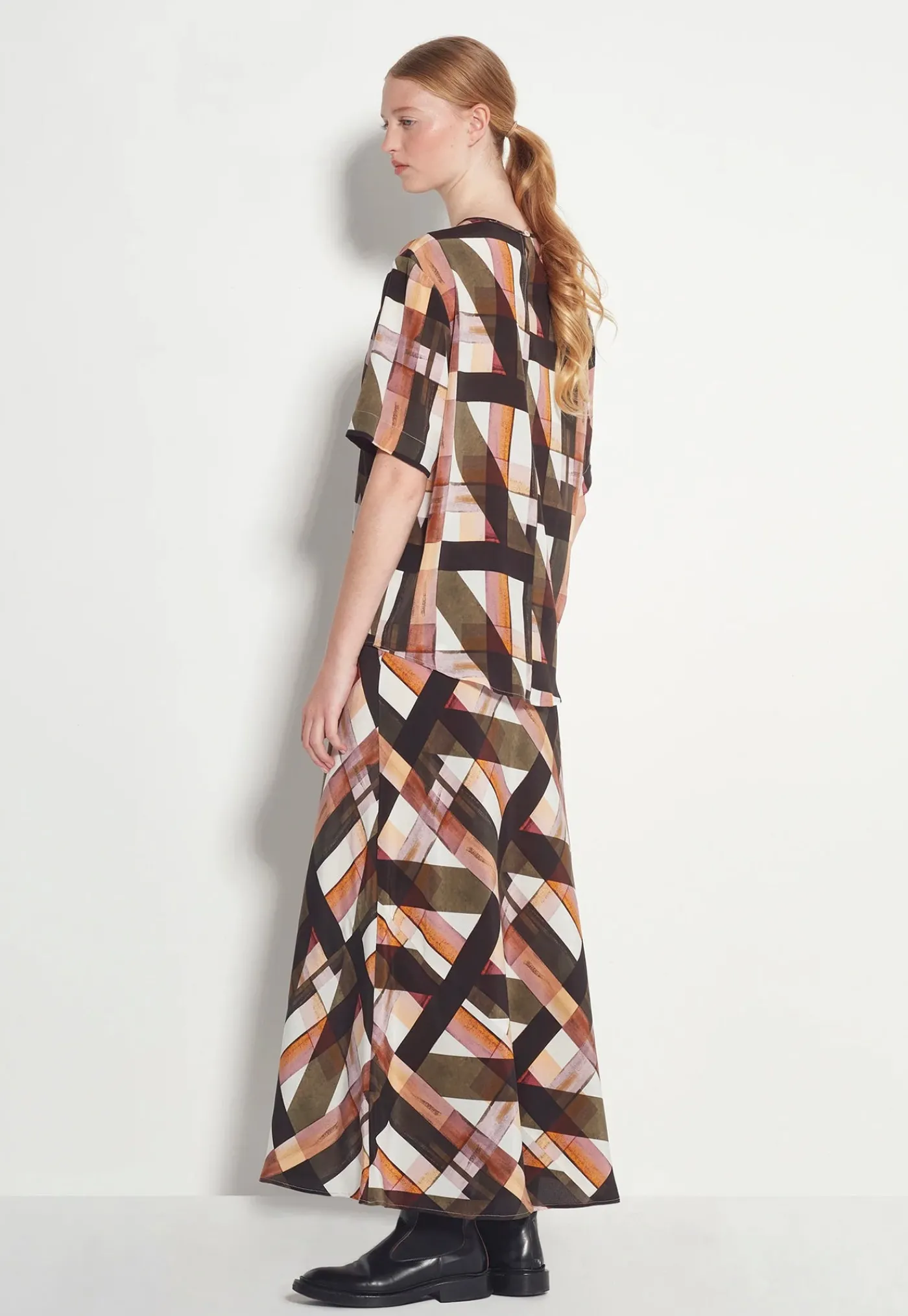 drape_t__painterly_2.webp Online Drape T - Painterly Women Tops & Tees