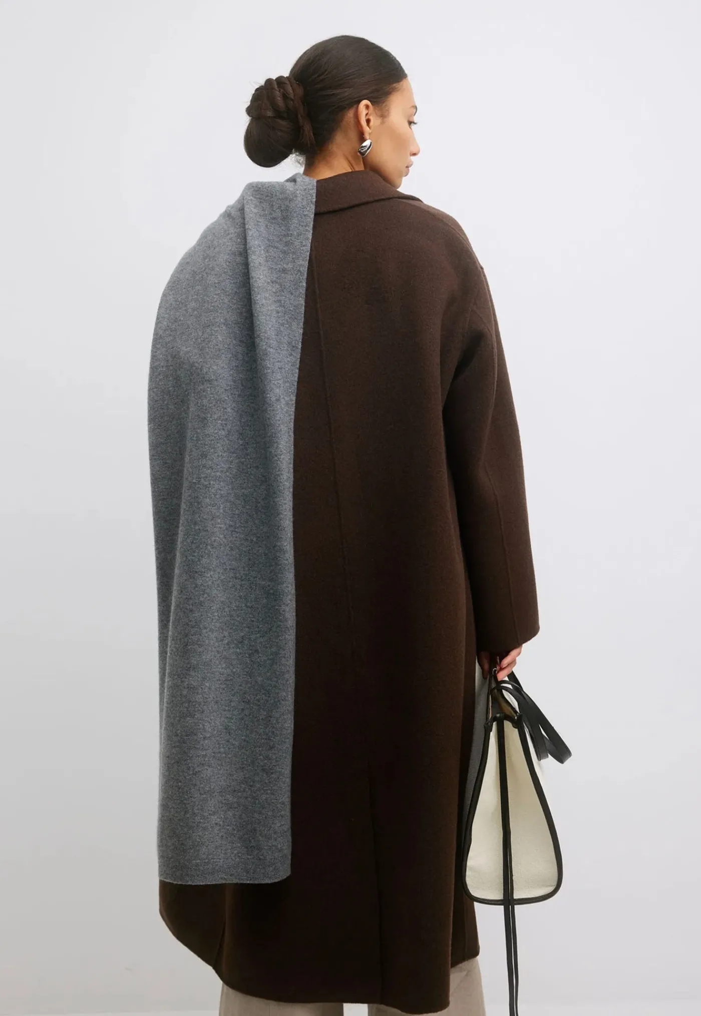 farrah_scarf__gray_3.webp Hot Farrah Scarf - Gray Women Scarves | Scarves