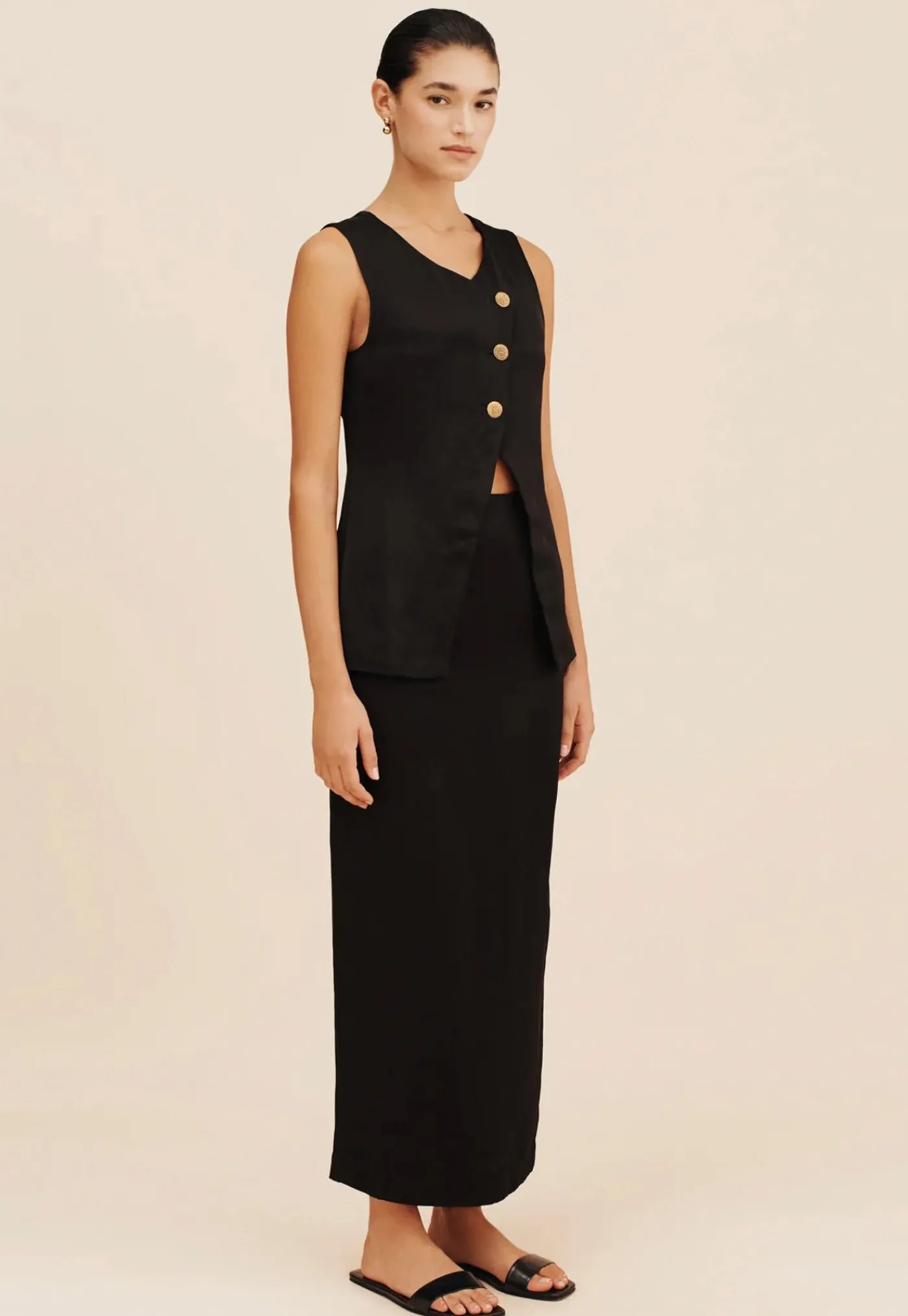 gigi_pencil_skirt__black_2.webp Fashion Gigi Pencil Skirt - Black Women Skirts