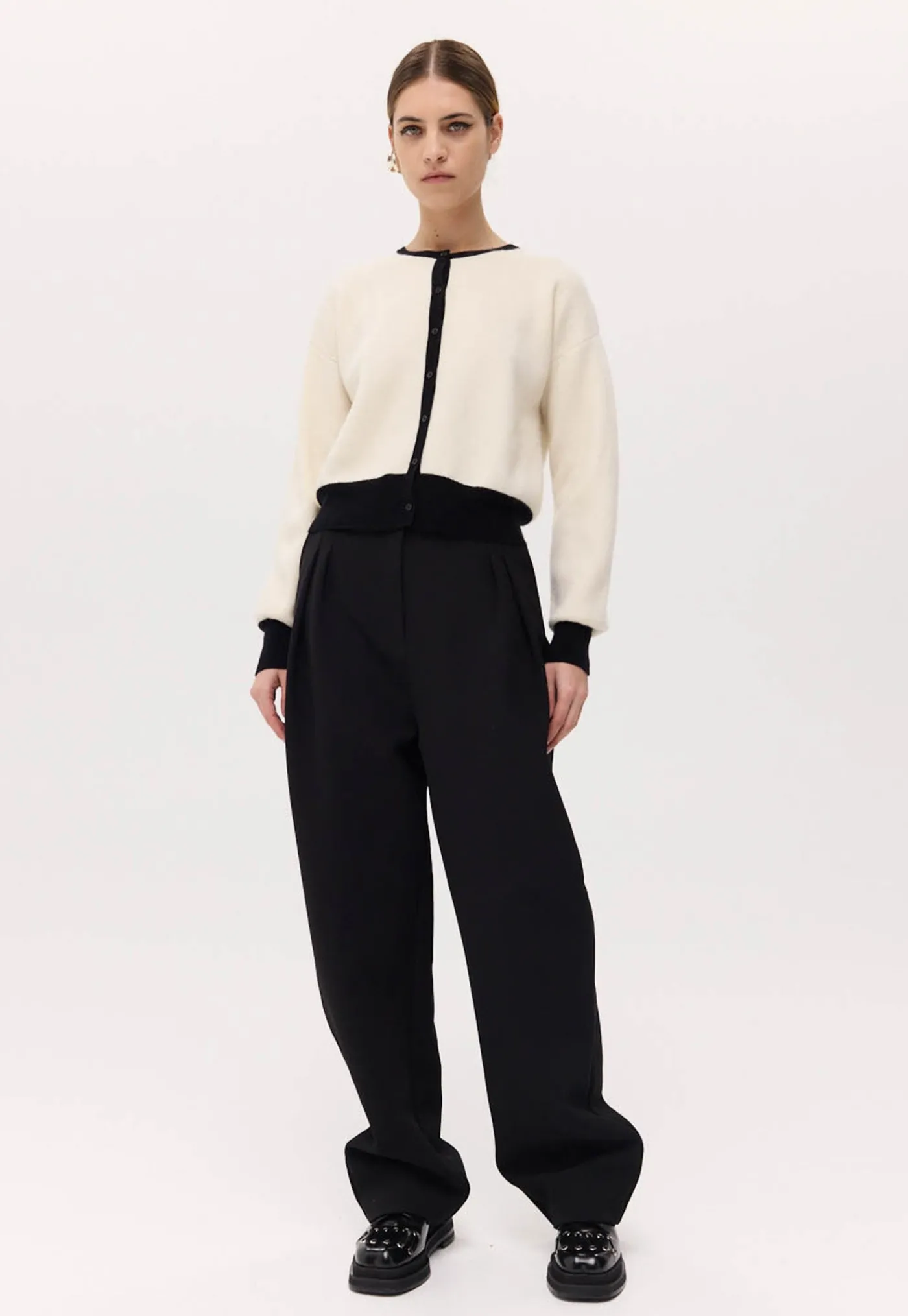 hoppen_cardigan__cream__b_0.webp Online Hoppen Cardigan - Cream & Black Women Knitwear