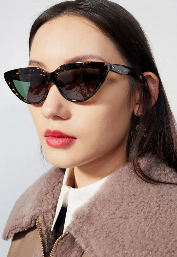Clearance Lash Splash Sunglasses - Cracked Tort Women Sunglasses | Sunglasses