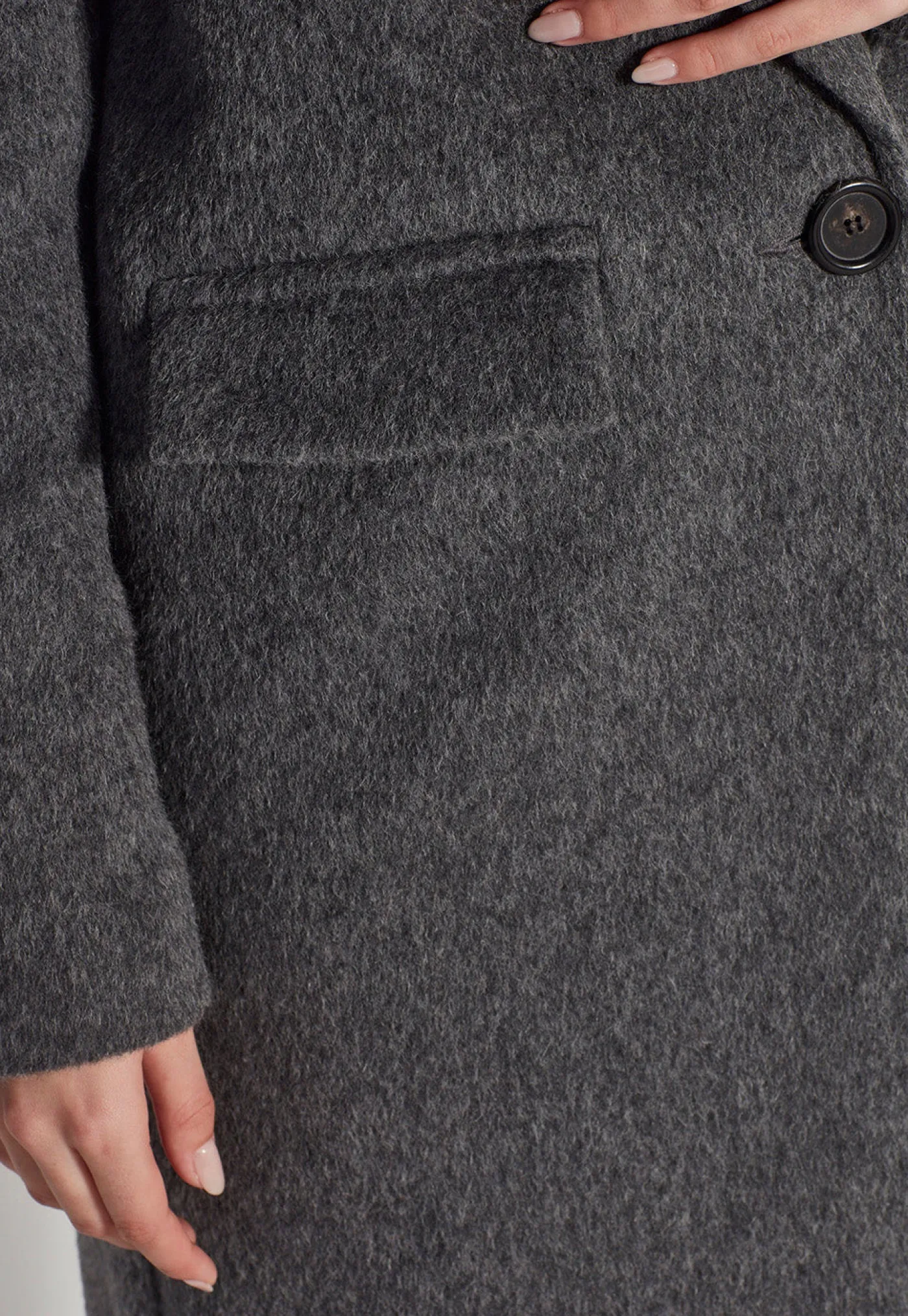 mantelle_coat__grey_fur_5.webp Discount Mantelle Coat - Grey fur Women Coats