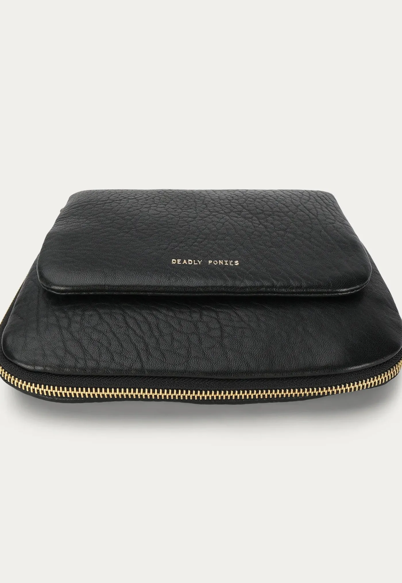 mr_caiman_mini__black_bul_3.webp Discount Mr Caiman Mini - Black Bulle Women Bags | Bags