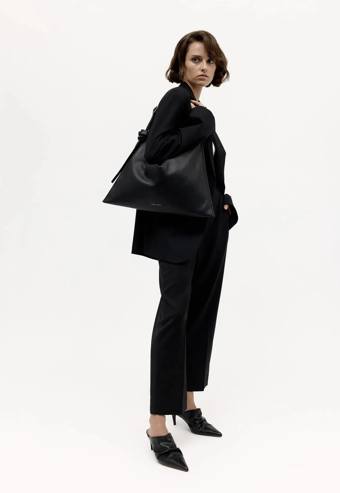 mr_chopalopagus__black_6.webp Outlet Mr Chopalopagus - Black Women Bags | Bags