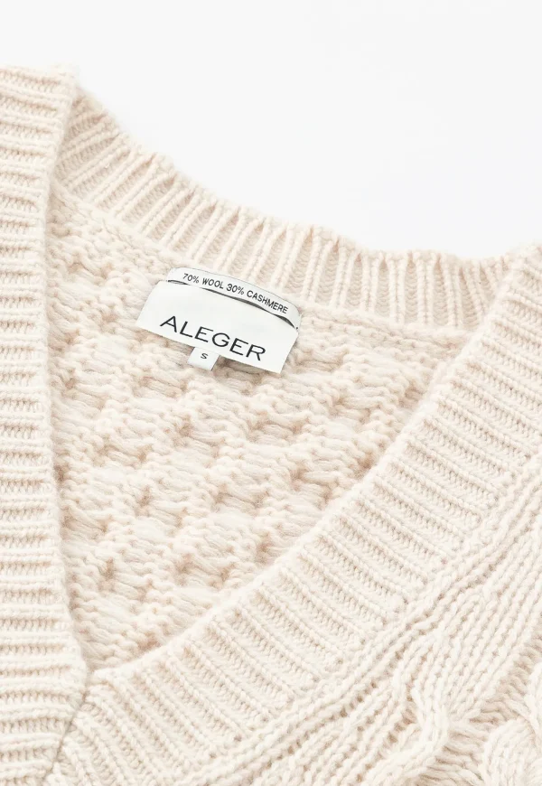 Best N.105 Cable Cashmere Vest - Shell Women Knitwear