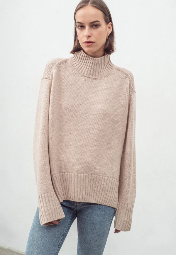 Fashion N.325 Funnel Neck Pullover - Shell Beige Women Knitwear