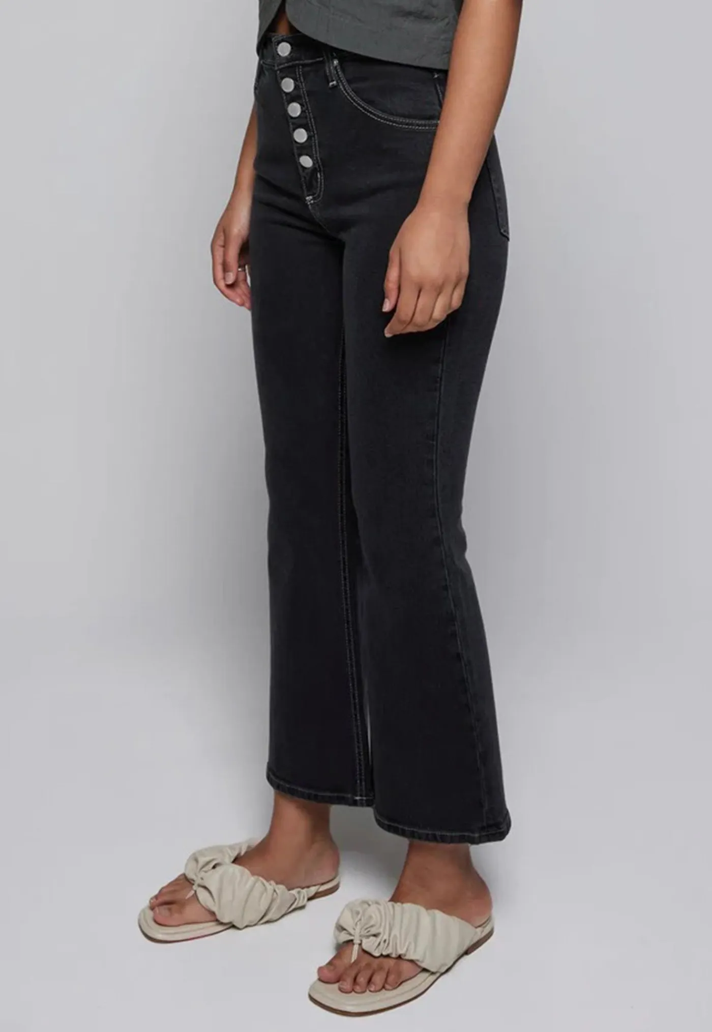 ramona_flare__slater_2.webp Online Ramona Flare - Slater Women Denim