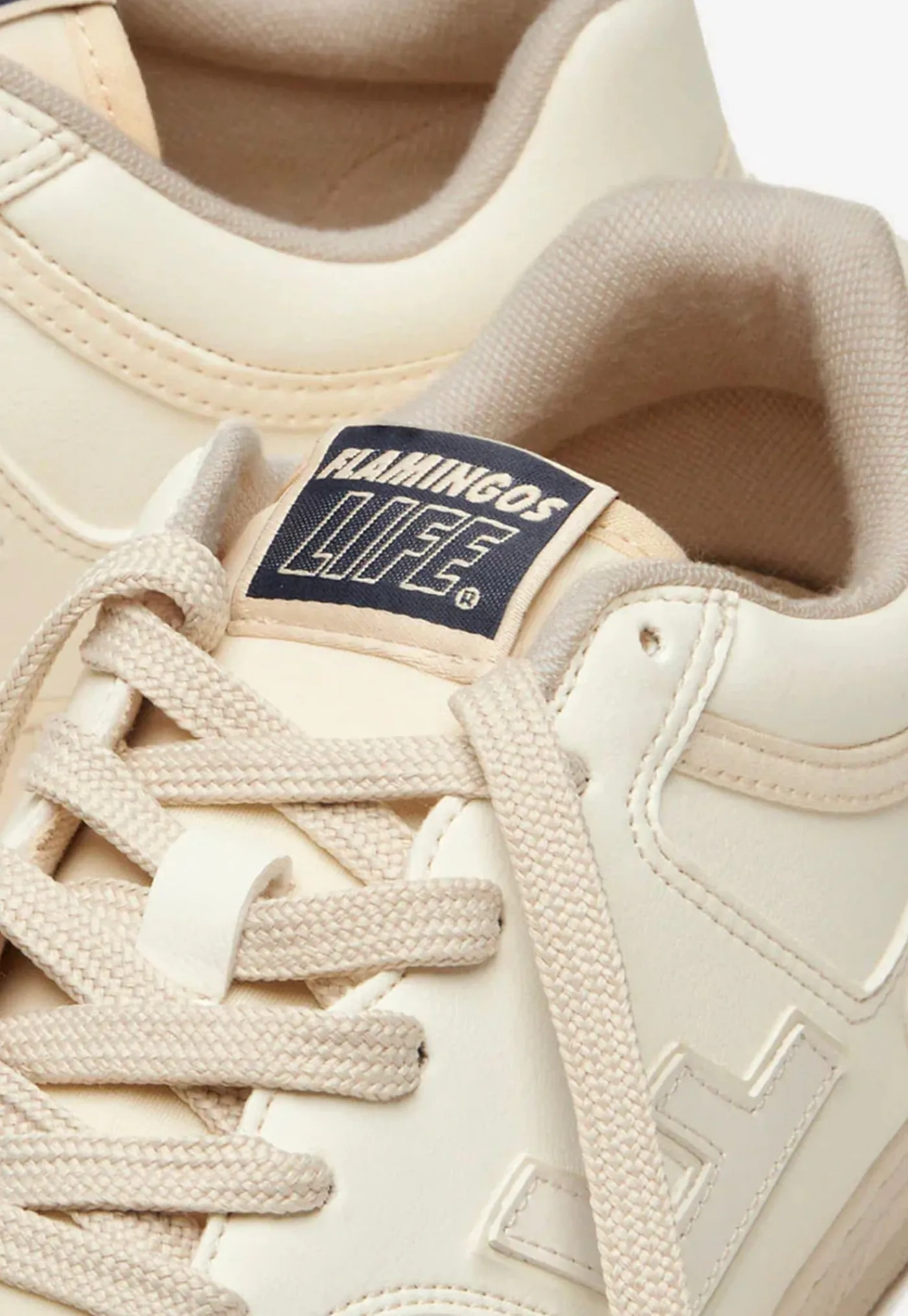 retro_s_sneaker__all_pear_2.webp Fashion Retro 90s Sneaker - All Pearl Women Footwear | Sneakers