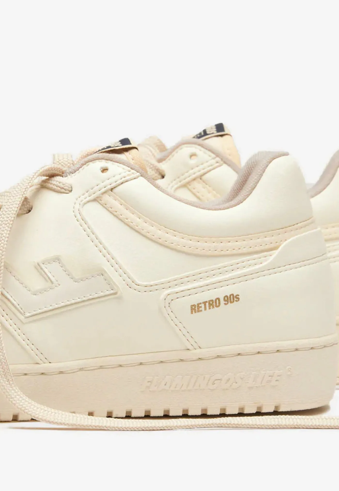 retro_s_sneaker__all_pear_3.webp Fashion Retro 90s Sneaker - All Pearl Women Footwear | Sneakers