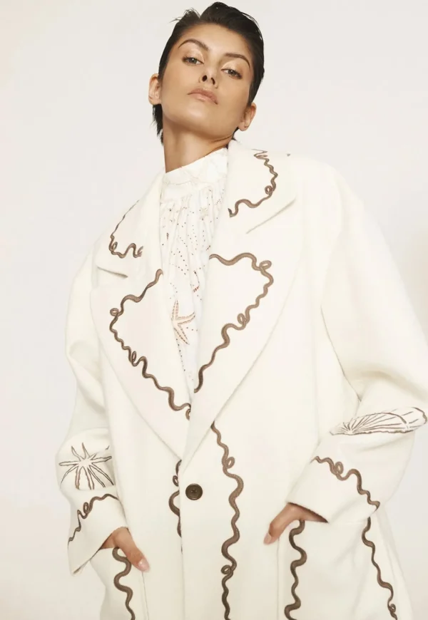 Fashion Sammy Embroidered Jacket - Cream Women Blazers & Jackets