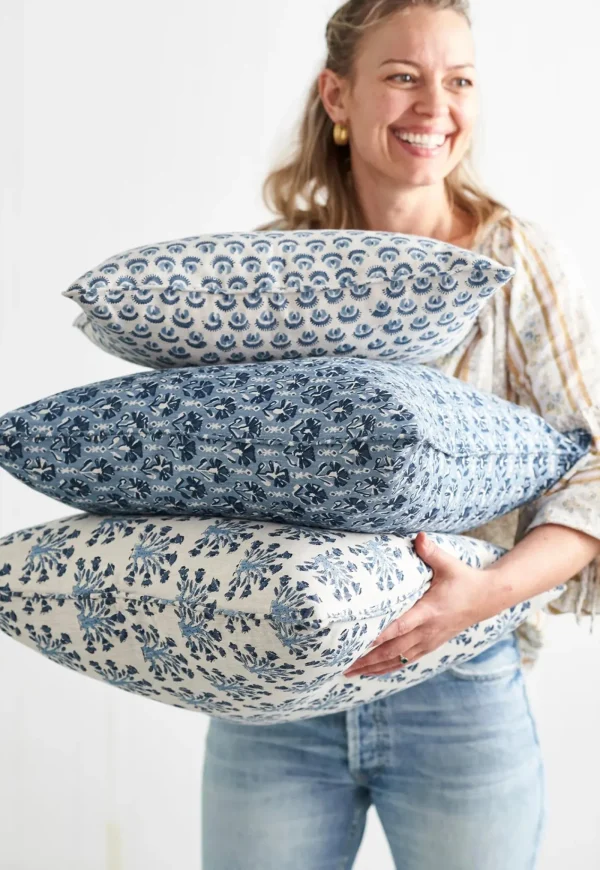 Hot Samode Riviera Linen Cushion 50x50cm Cushions & Throws