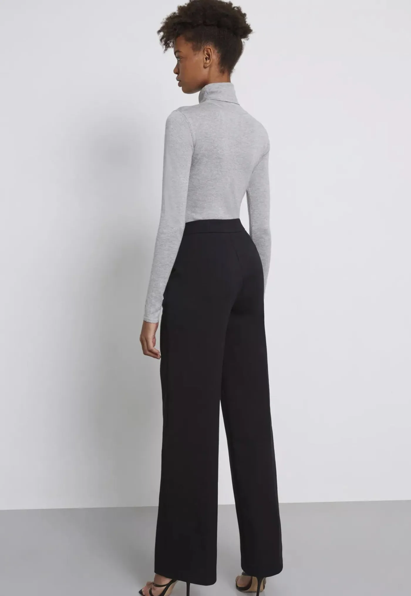 silk_turtleneck_bodysuit__3.webp Discount Silk Turtleneck Bodysuit - Grey Women Tops & Tees | Knitwear