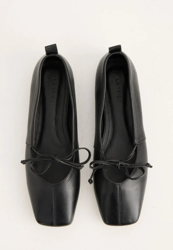 Hot Square Toe Flat - Black Women Footwear | Flats