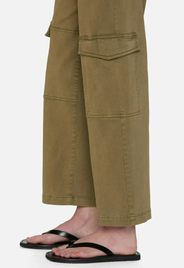 Online The Station Cargo - Caper Women Pants