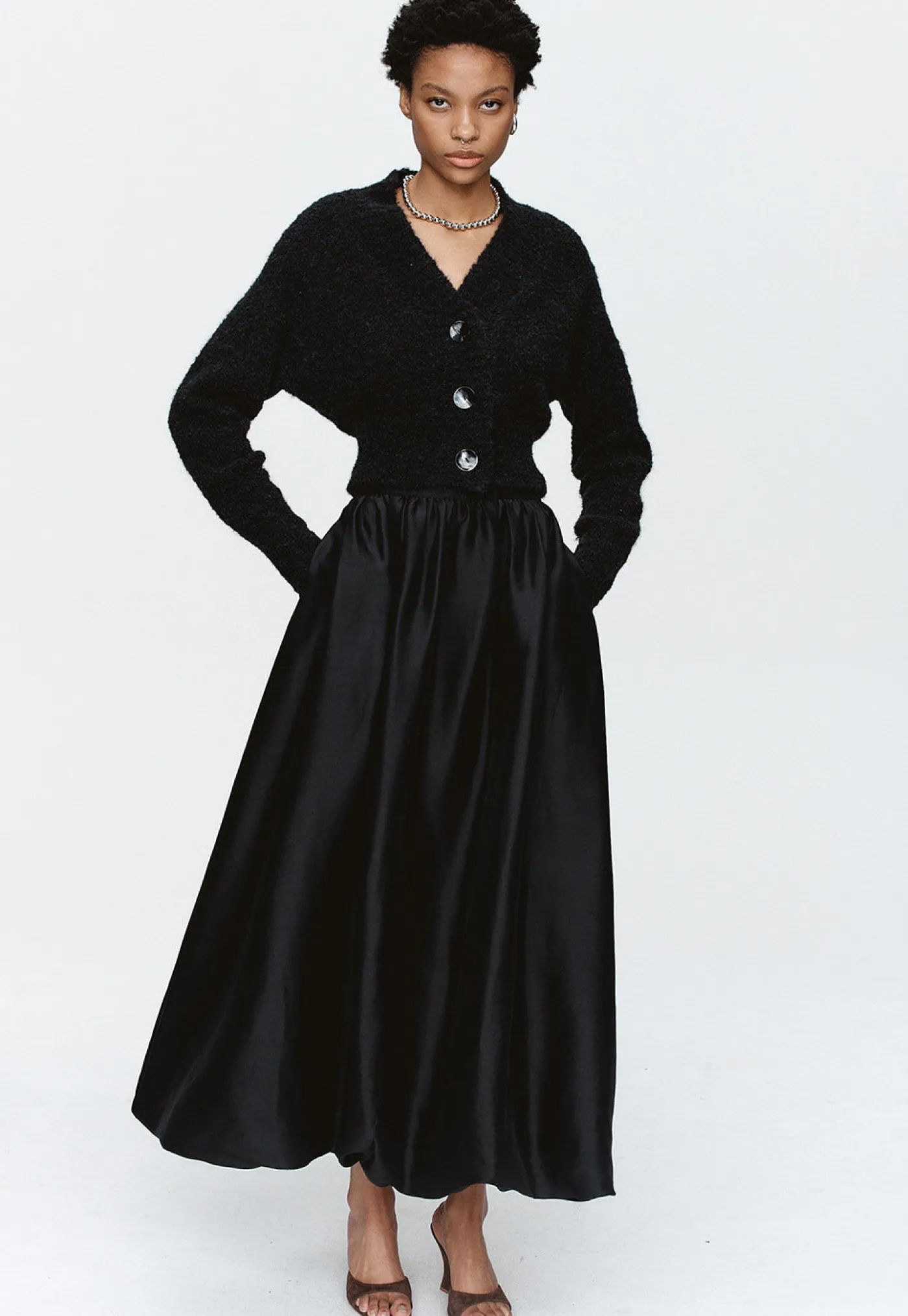 tulip_cardigan__black_0.webp Outlet Tulip Cardigan - Black Women Knitwear