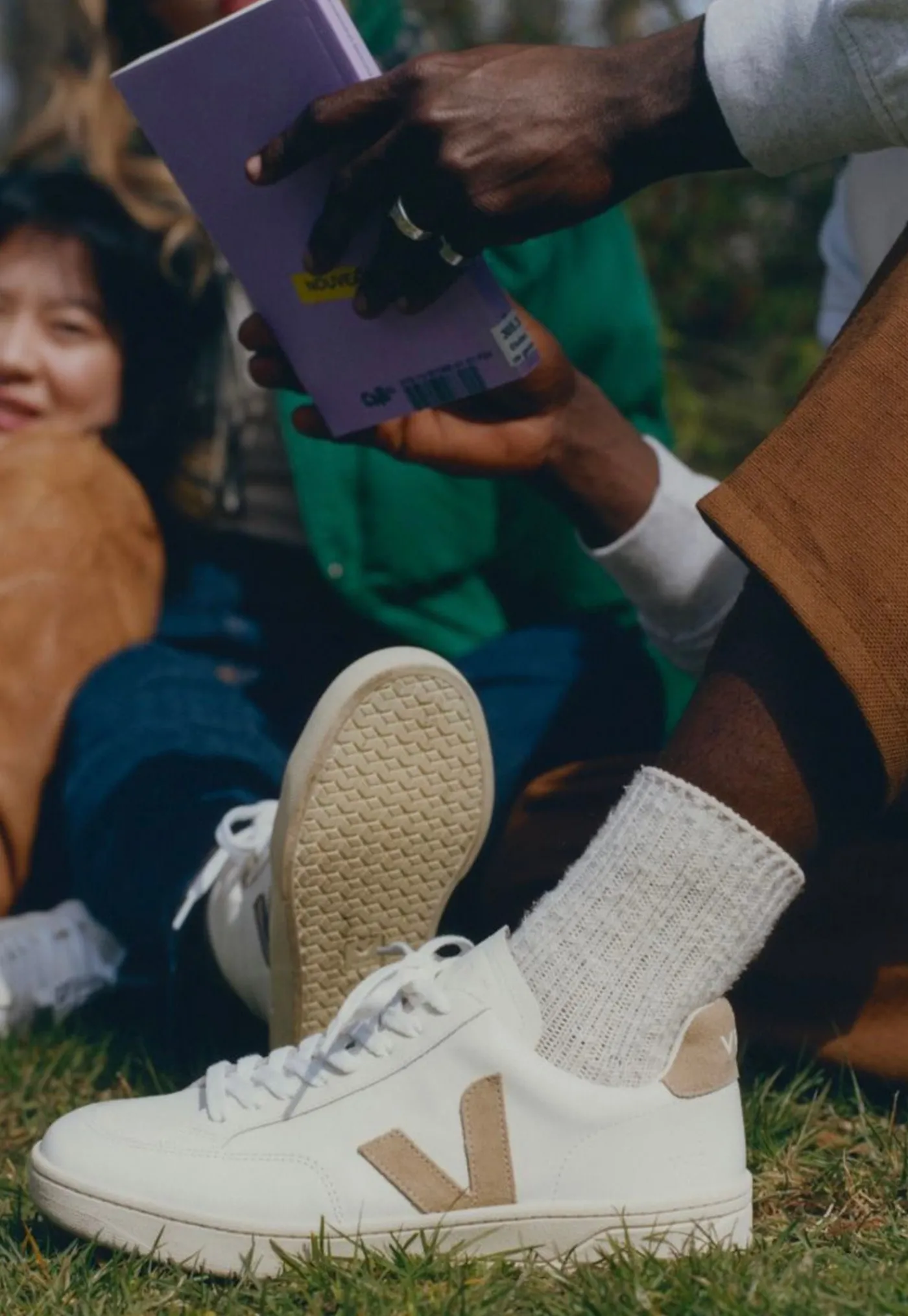 v_leather__extra_white_du_3.webp Fashion V-12 Leather - Extra White Dune Women Footwear | Sneakers